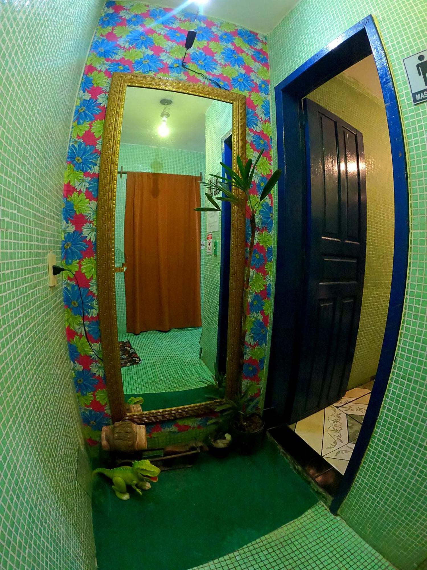 Hostel Uai Ору-Прету Экстерьер фото